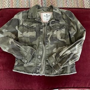 Camo Abercrombie kids jacket